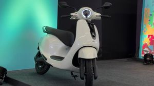 Bajaj Chetak: 91,399 ರೂಪಾಯಿ..113 Km ಓಡುತ್ತೆ.. ಹೊಸ 'ಬಜಾಜ್ ಚೇತಕ್ C25'ಗೆ 3 ಪರ್ಯಾಯ ಇ-ಸ್ಕೂಟರ್‌ಗಳಿವು!