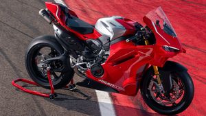 ಭಾರತದಲ್ಲಿ ಹೊಸ ಬೈಕ್ ಬಿಡುಗಡೆ: ಬೆಲೆ ಕೇಳಿದ್ರೆ ಶಾಕ್ ಆಗ್ತೀರಾ... ಹತ್ತು ಕಾರು ಖರೀದಿಸಬಹುದು!