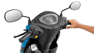 TVS: ಬಡವರ ಬಂಡಿಯಿದು.. 76,000ಕ್ಕೆ ಸಿಗುತ್ತೆ.. 100 ರೂಪಾಯಿ ಪೆಟ್ರೋಲ್ ಹಾಕಿಸಿದ್ರೆ 50 Km ಮೈಲೇಜ್!