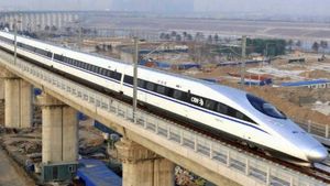 Bengaluru-Mumbai High-Speed Rail, Vijayapura Sleeper Vande Bharat: Centre Positive on New Projects