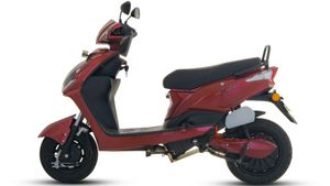 ಅಗ್ಗದ ಸ್ಟೈಲಿಷ್ ಸ್ಕೂಟರ್ ಬಿಡುಗಡೆ: ರಿವರ್ಸ್ ಗೇರ್ ಇದೆ... ಖರ್ಚಿಲ್ಲದೆ 110 ಕಿ.ಮೀ ಓಡಬಲ್ಲದು!