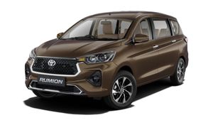 Toyota: ಈ ಟೊಯೊಟಾ ಎಂಪಿವಿಗೆ ಫುಲ್ ಡಿಮ್ಯಾಂಡ್.. ಮುಗಿಬಿದ್ದ ಜನ.. 10 ಲಕ್ಷ ರೂಪಾಯಿ.. 7-ಸೀಟರ್!