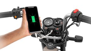 TVS: ಬಡವರಿಗೆ ಪರ್ಫೆಕ್ಟ್ ಬಂಡಿಯಿದು.. ಬರೀ 44,000 ರೂಪಾಯಿ.. 1 ಲೀ. ಪೆಟ್ರೋಲ್ ಹಾಕಿಸಿದ್ರೆ 60 Km ಮೈಲೇಜ್!