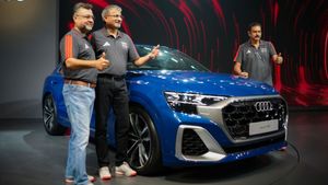 ರಸ್ತೆಯ ಮೇಲೆ ಅರಮನೆಯಂತಿರುವ ನೂತನ ಕಾರು ಬಿಡುಗಡೆ.. ಬೆಲೆ ಎಷ್ಟು.. ವಿಶೇಷತೆಗಳೇನು?