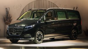 ರಸ್ತೆ ಮೇಲಿನ ಅರಮನೆಯಂತಿರುವ ದೈತ್ಯ ಎಂಪಿವಿ ಬಿಡುಗಡೆ.. 6-ಸೀಟರ್, ಬೆಲೆ ಎಷ್ಟು.. ಹೇಗಿದೆ?