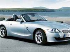 బియండబ్యు మరో లగ్జరీ స్పోర్ట్స్ కారు z4 roadster