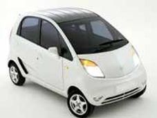 నత్త నడకన సాగుతున్న 'నానో'