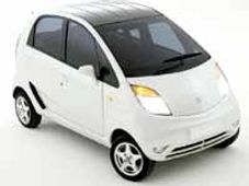 టాటా మోటార్స్ వారి 'లక్ష'ణమయిన కారు నానో ధర లక్ష కానే కాదు..!!