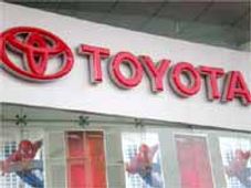 విడ్డూరం: పెరిగిన టయోటా అమ్మకాలు