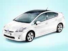 పెరగనున్న టయోటా ప్రియుస్ ధర