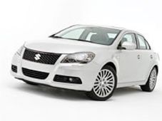 లగ్జరీ కారు 'కిజాషి'ను భారత మార్కెట్లో విడుదల చేసిన మారుతి