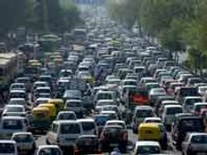 సమస్యలతో కార్లను వెనక్కి పిలిపిస్తున్న ఆటో కంపెనీలు