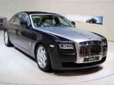 భారత్‌లో ఏటా వందకు పైగా కార్లను విక్రయిస్తాం..!!