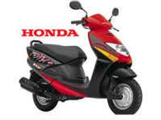 గేర్‌లెస్‌ స్కూటర్లకు శ్రీకారం చుట్టిన హోండా