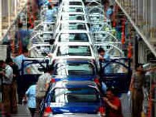 వర్కర్ల సలహాలతో రూ. 160 కోట్లు ఆదా చేసిన మారుతి సుజుకి