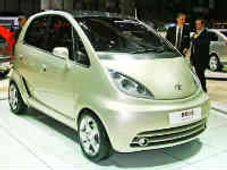 తొలిసారిగా 10,000 యూనిట్లను దాటిన టాటా నానో విక్రయాలు