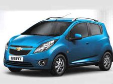 జులై 2011లో చెవర్లే బీట్ డీజిల్ వేరియంట్ విడుదల