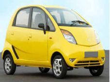 శ్రీలంకలో నానో..: ఖరీదులో భారత్ కన్నా మూడింతలు ఎక్కువ