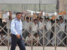 గుర్గాన్‌-మనెసర్‌ పరిధిలోని పరిశ్రమలలో వాయిదా పడిన రెండు గంటల సమ్మె