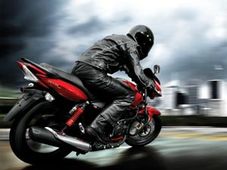 టీవీఎస్ అపాచీ 180 ఆర్‌టిఆర్ ఏబిఎస్ బిగించుకోవచ్చా..?