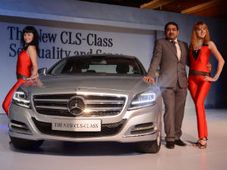 2011 సిఎల్ఎస్ క్లాస్‌ను విడుదల చేసిన మెర్సిడెస్ బెంజ్