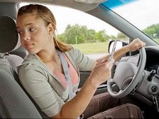 ఆ యాక్సిడెంట్‌కు మాకు సంబంధమే లేదు: స్త్రీలు