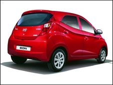 ఢిల్లీ మెట్రో స్టేషన్లలో దర్శనమిస్తున్న హ్యుందా ఇయాన్