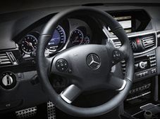 మెర్సిడెస్ బెంజ్ ఈ220 సిడిఐ సెడాన్ ఫీచర్లు