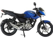 ఇప్పుడు పల్సర్ 135 బైక్‌లో కూడా డ్యూయెల్ కలర్ ఆప్షన్