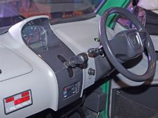 బజాజ్ బుజ్జి కారు ఆర్ఈ60 ఫీచర్లు - విశిష్టతలు