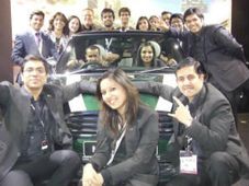 విడుదలైన 6 రోజుల్లో 100 బుకింగ్‌లు దక్కించుకున్న మినీ