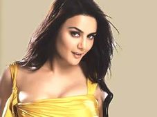 ప్రీతి జింటా కారు చావుకొచ్చిన ఓప్రా విన్‌ఫ్రే పార్టీ..!!