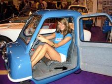 రీఎంట్రీకి ముస్తాబవుతున్న ప్రపంచపు అతి చిన్న కారు