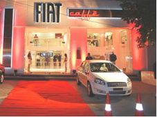 ఫియట్ కెఫేలో ప్రేమికుల కోసం సరికొత్త ఆఫర్