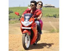 అగ్రస్థానంపై కన్నేసిన హోండా; ససేమిరా అంటోన్న హీరో