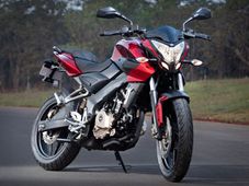 మార్చి నెలలో 10 శాతం పెరిగిన బజాజ్ ఆటో బైక్ సేల్స్