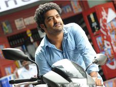 దమ్ములో ఎన్టీఆర్, త్రిషలు వాడిన వాహనాల గురించి తెల్సా..?