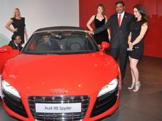 భోఫాల్‌లో ఓ కొత్త షోరూమ్‌ను ప్రారంభించిన ఆడి ఇండియా