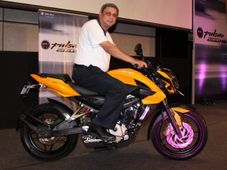 ఢిల్లీ మార్కెట్లో విడుదలైన కొత్త బజాజ్ పల్సర్ 200ఎన్ఎస్‌