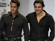 తప్పు చేసేది సెలబ్రిటీలు, బలయ్యేది సామాన్యులు, డ్రైవర్లు