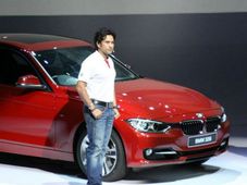 డబ్బులు లేక సెంకడ్ హ్యాండ్ బిఎమ్‌డబ్ల్యూ కారు కొన్నా: సచిన్