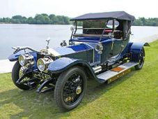 వేలాని అతి పురాతన రోల్స్ రాయిస్ లగ్జరీ కారు