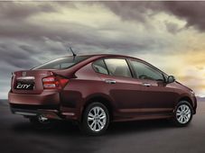 తక్కువ ధర కలిగిన హోండా సిటీ ఆటోమేటిక్ విడుదల