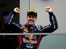 మరోసారి ఇండియన్ గ్రాండ్ ప్రి టైటిల్‌ను ఎగరేసుకుపోయిన వెటెల్