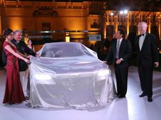 సచిన్, దియా మీర్జా, జోధ్‌పూర్ మహారాజుల సమక్షంలో కొత్త బిఎమ్‌డబ్ల్యూ 7-సిరీస్ ఆవిష్కరణ