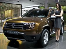 మార్చ్ 2013లో 6,313 డస్టర్ కార్లను విక్రయించిన రెనో