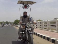 రూఫ్, ఫ్యాన్‌లతో రాయల్ ఎన్‌ఫీల్డ్ కస్టమైజేషన్