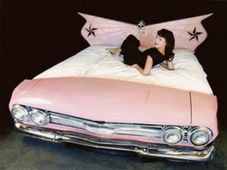 పనికిరాని ఆటోమొబైల్ విడిభాగాలతో అందమైన ఫర్నిచర్