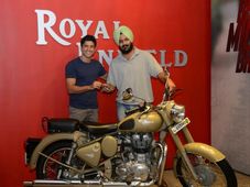 భాగ్ మిల్కా భాగ్ బుల్లెట్ బైక్‌ విన్నర్ హమినిన్దర్ సింగ్