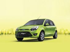 పండుగ సీజన్ ఎఫెక్ట్.. కార్లపై భారీ డిస్కౌంట్స్